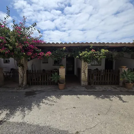 Apartament Estudio Rustico En Cr. El Mayorazgo *